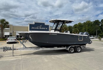 2023 Robalo R250 Boat